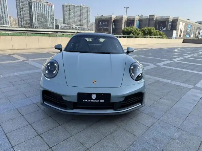 PORSCHE 911 2025 Model Carrera 3.0T – фото 2