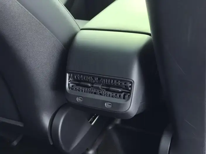 Model Y 2021 Model Performance High performance All-wheel drive version – фото 10