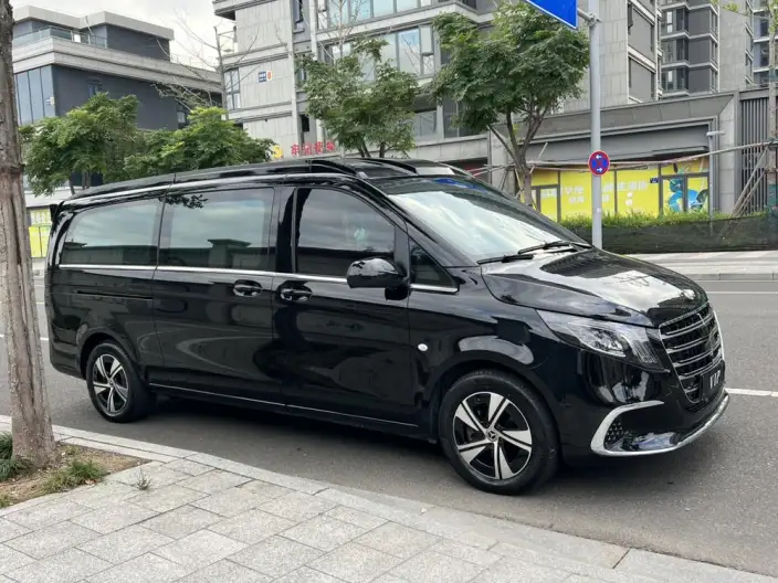 Viano 2024 Model 2.0T Elite Edition 7 seat – фото 10