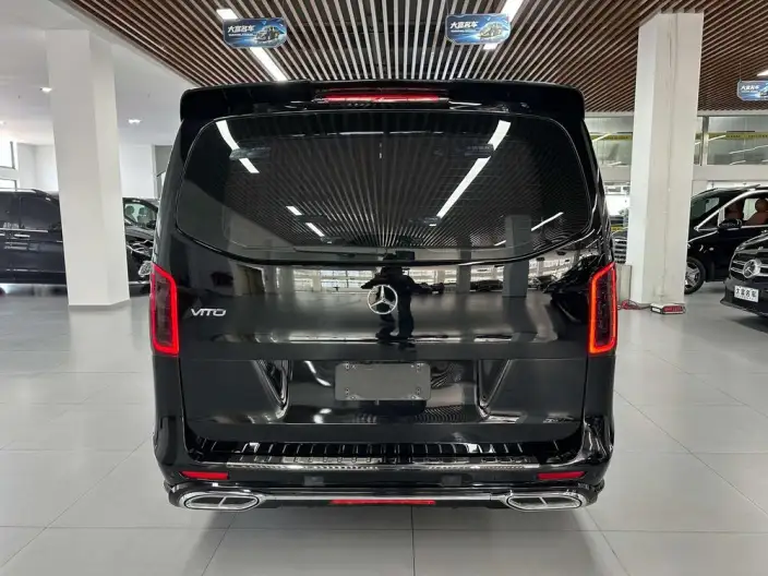 Viano 2023 Model 2.0T Elite Edition 7 seat – фото 3