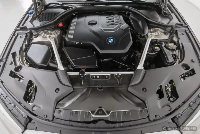 BMW 5 Series 2022 Model Facelift 530Li Leading Model Luxury Set – фото 5