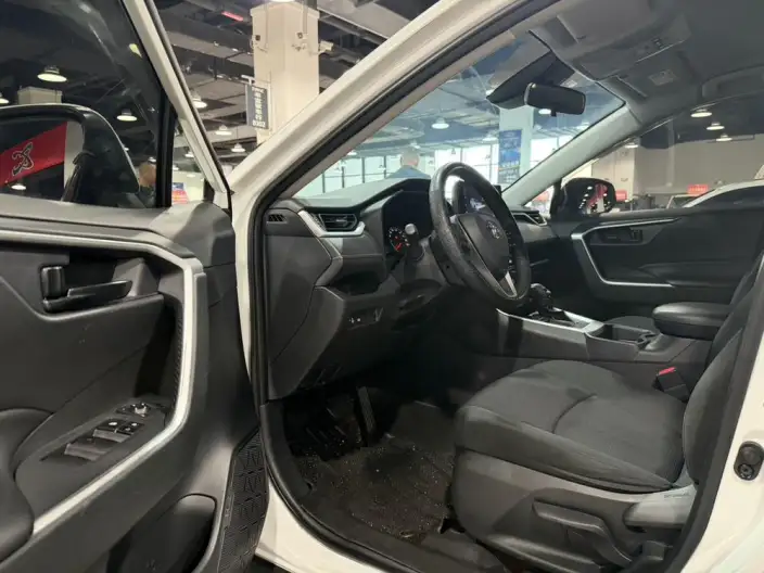 Toyota RAV4 2023 Model 2.0L CVT 2WD Urban Edition – фото 8