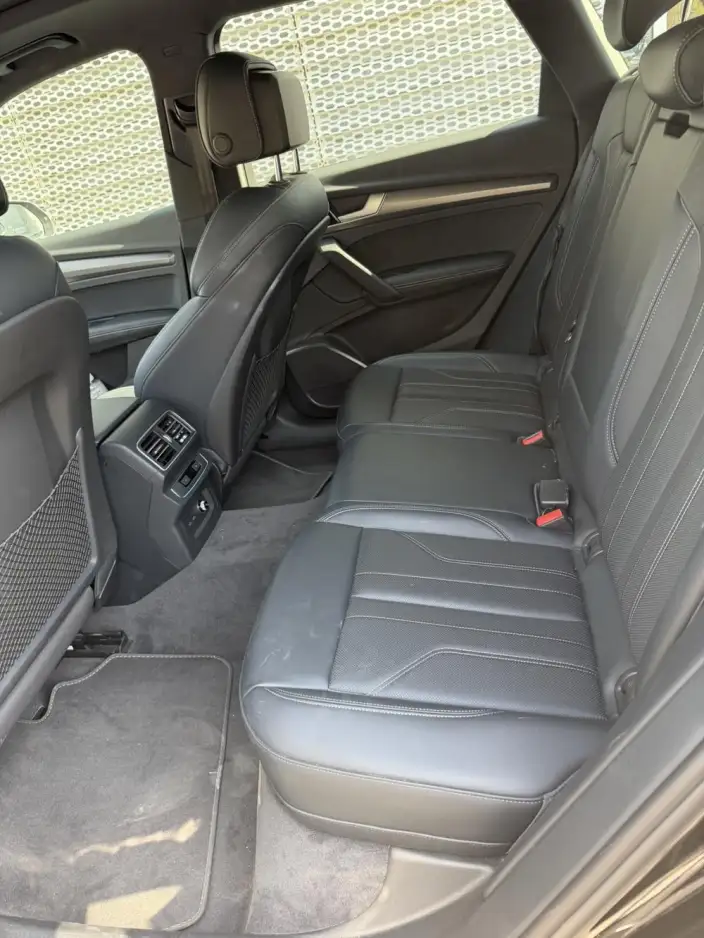 Audi Q5L 2025 Model 40TFSI Luxury Dynamic Model – фото 6