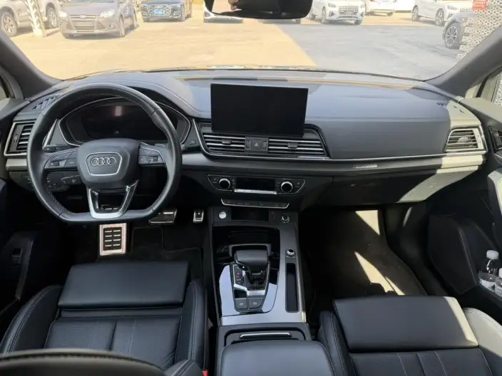 Audi Q5L 2025 Model 40TFSI Luxury Dynamic Model – фото 7