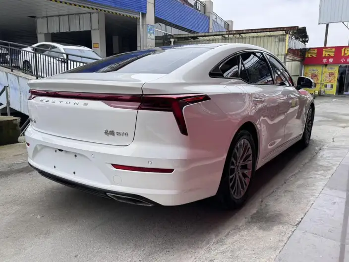 BESTUNE B70 2023 Model Third generation 1.5T Automatic Changxiang Edition Model – фото 6