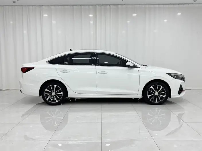Changan Eado 2022 Model PLUS Blue whale NE 1.4T GDI DCT Flagship Model – фото 8