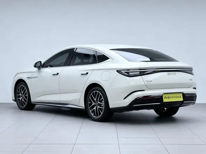 BYD Seal 07DM 2024 Model DM-i 125KM Elite Model – фото 5