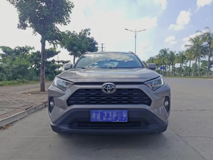 Toyota RAV4 2022 Model 2.0L CVT 2WD Urban Edition – фото 2