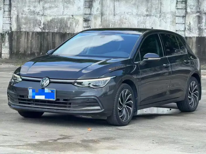 Volkswagen Golf 2021 Model 280TSI DSG R-Line – фото 1