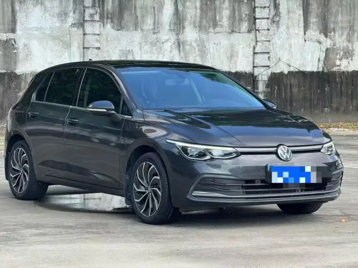 Volkswagen Golf 2021 Model 280TSI DSG R-Line – фото 3