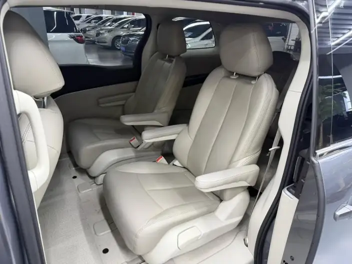 Buick GL8 2022 Model Business class 652T Comfort Model – фото 10