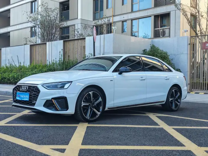 Audi A4 L 2024 Model 40 TFSI Luxury Dynamic Model – фото 1