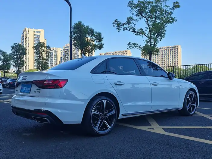 Audi A4 L 2024 Model 40 TFSI Luxury Dynamic Model – фото 7