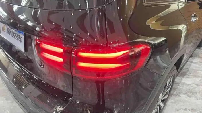 Mercedes-Benz GLB 2024 Model Facelift GLB 200 Fashion Model – фото 7