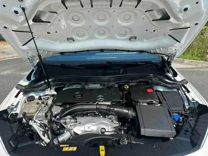 Mercedes-Benz GLA 2023 Model GLA 220 – фото 8