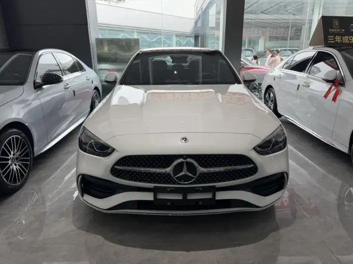 Mercedes-Benz C-Class 2023 Model C 260 L Sports Edition – фото 2