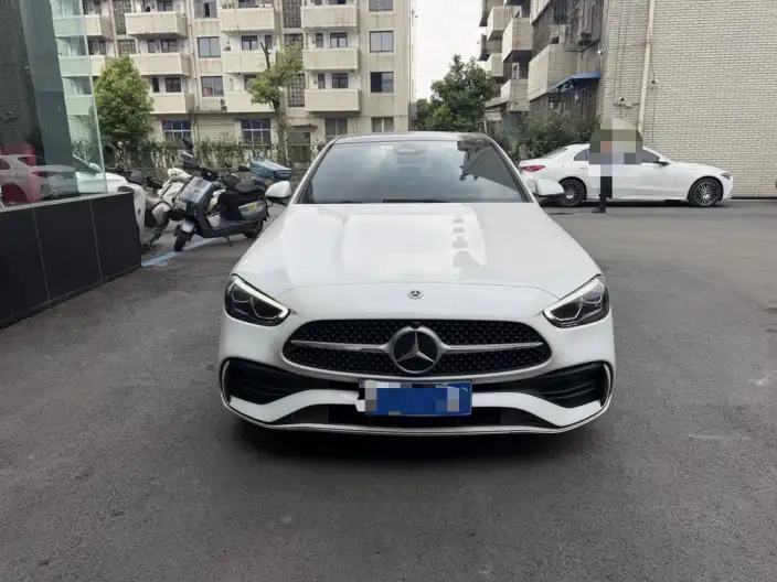 Mercedes-Benz C-Class 2023 Model C 260 L Sports Edition – фото 2