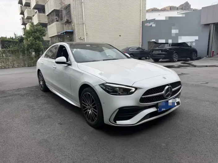 Mercedes-Benz C-Class 2023 Model C 260 L Sports Edition – фото 3