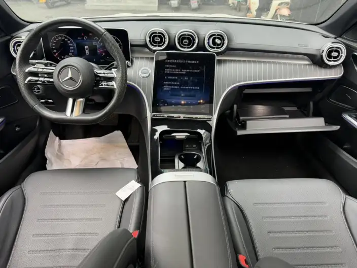 Mercedes-Benz C-Class 2023 Model C 260 L Sports Edition – фото 7