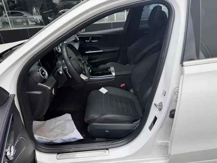 Mercedes-Benz C-Class 2023 Model C 260 L Sports Edition – фото 8