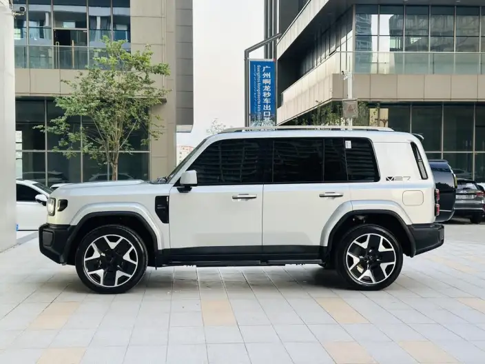 iCAR V27 2026 Model 200km 4WD Falcon500