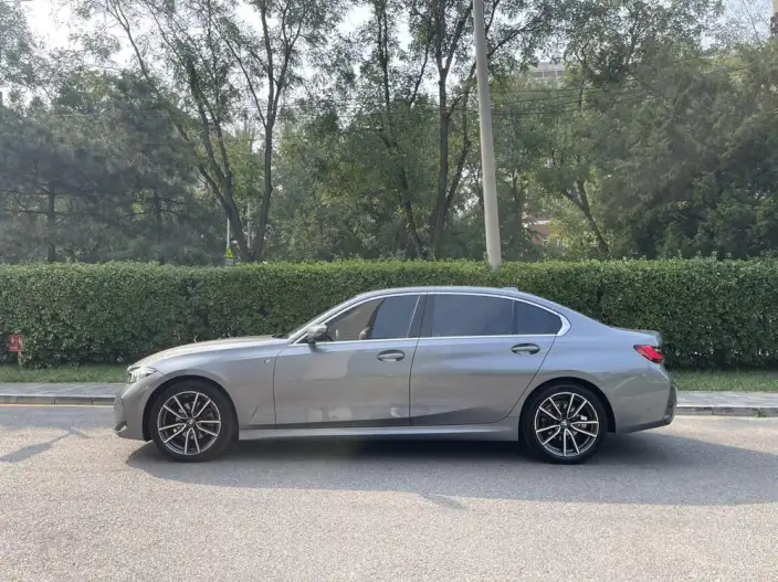 BMW 3 Series 2023 Model 325Li M Sports Set – фото 3