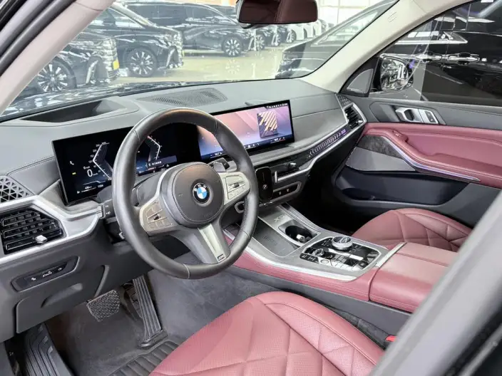 BMW X5 2023 Model xDrive30Li Exclusive Model M Sports Night Set – фото 8
