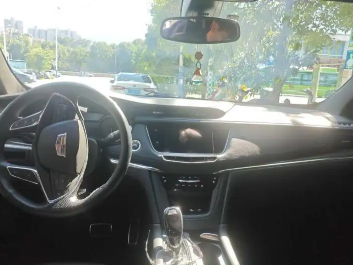 Cadillac XT5 2022 Model 2.0T 4WD Noble Model – фото 4