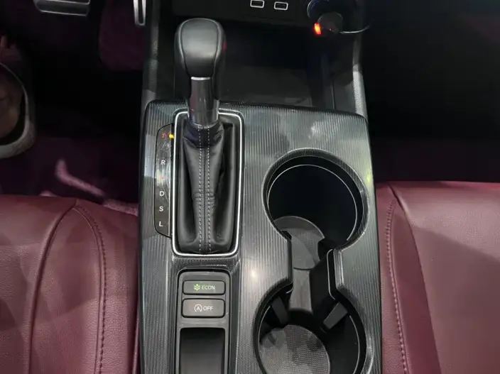 Honda Civic 2022 Model 240TURBO CVT Combustion Edition – фото 7