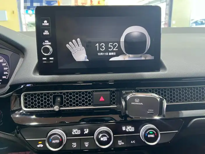 Honda Civic 2022 Model 240TURBO CVT Combustion Edition – фото 9