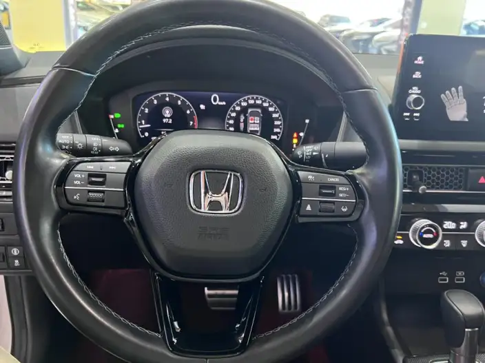 Honda Civic 2022 Model 240TURBO CVT Combustion Edition – фото 10
