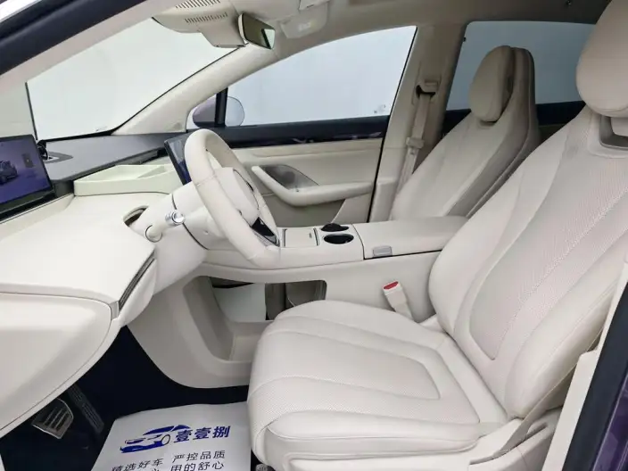 Luxeed R7 2024 Model EV 100kWh UItra 4WD Edition – фото 8