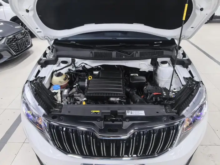 Skoda Kamiq 2023 Model Facelift 1.5L Automatic Comfort Edition – фото 8