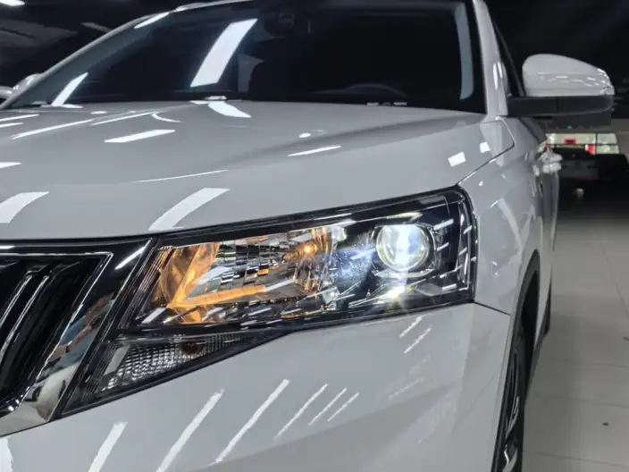 Skoda Kamiq 2023 Model Facelift 1.5L Automatic Comfort Edition – фото 9