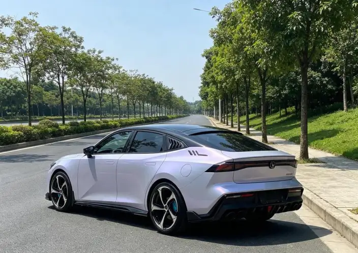 Changan UNI-V 2022 Model 1.5T Sports Edition – фото 4