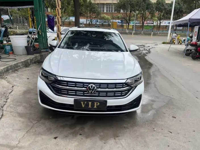 Volkswagen Sagitar 2023 Model 300TSI DSG Beyond Edition – фото 2