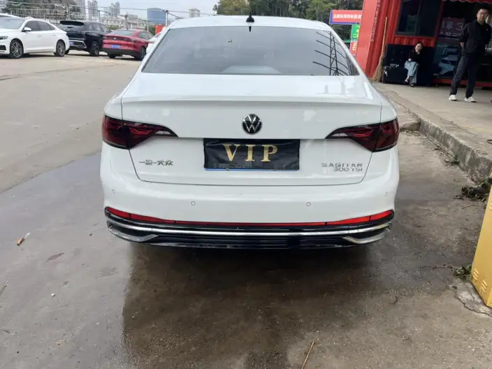 Volkswagen Sagitar 2023 Model 300TSI DSG Beyond Edition – фото 5