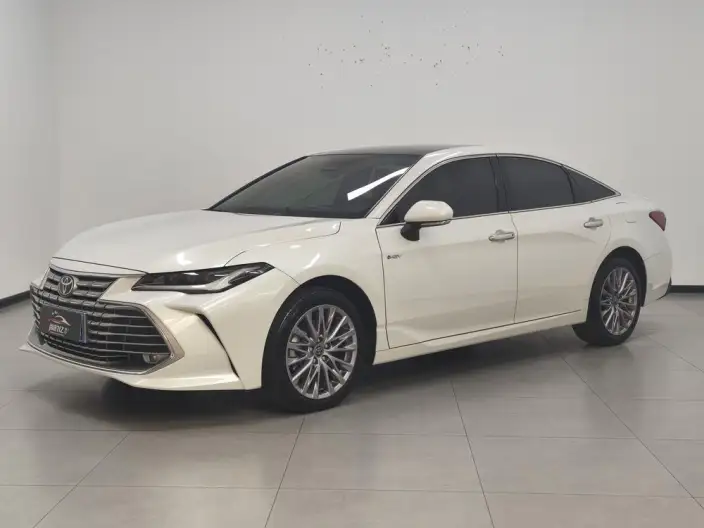 Toyota Avalon 2026 Model Intelligent Hybrid 2.0L E-CVT Deluxe Edition – фото 1