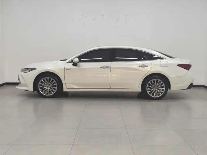 Toyota Avalon 2026 Model Intelligent Hybrid 2.0L E-CVT Deluxe Edition – фото 4