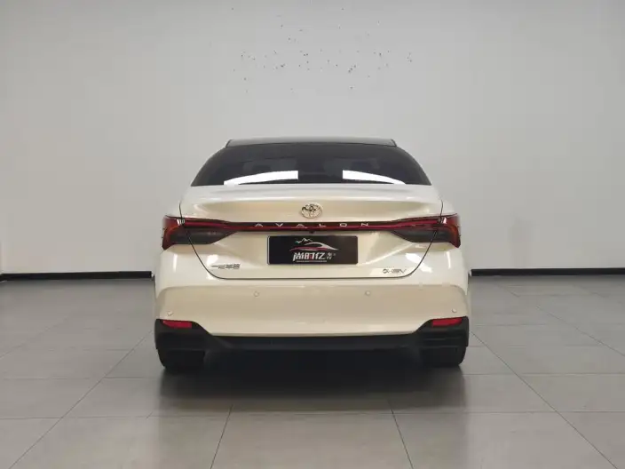 Toyota Avalon 2026 Model Intelligent Hybrid 2.0L E-CVT Deluxe Edition – фото 6