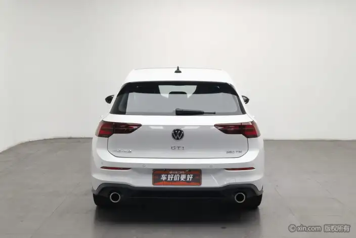 Volkswagen Golf GTI 2021 Model 380TSI DSG GTI – фото 3