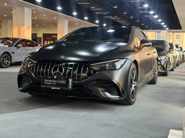 Mercedes-Benz EQE AMG 2023 Model EQE 53 4MATIC+ – фото 1