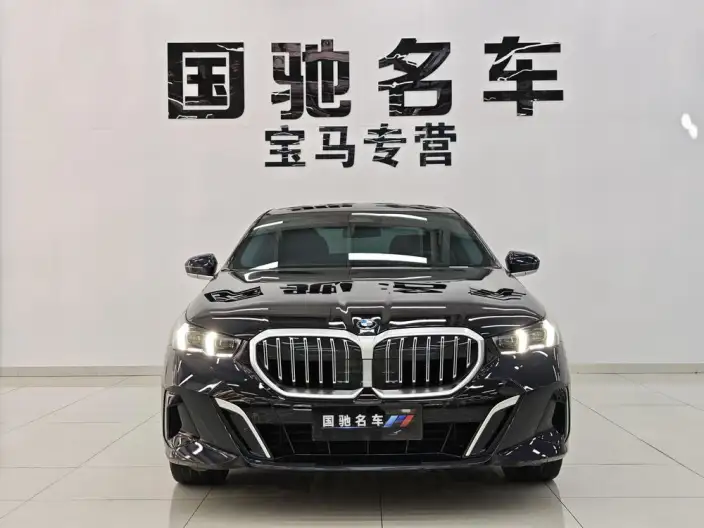 BMW 5 Series 2024 Model 525Li M Sports Set – фото 2