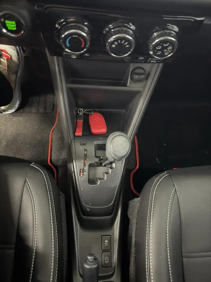 Toyota Vios 2022 Model 1.5L CVT 20th Anniversary Memorial Edition – фото 8
