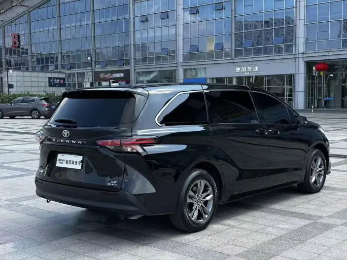 Toyota Sienna 2024 Model Hybrid 2.5L Comfort Edition – фото 6