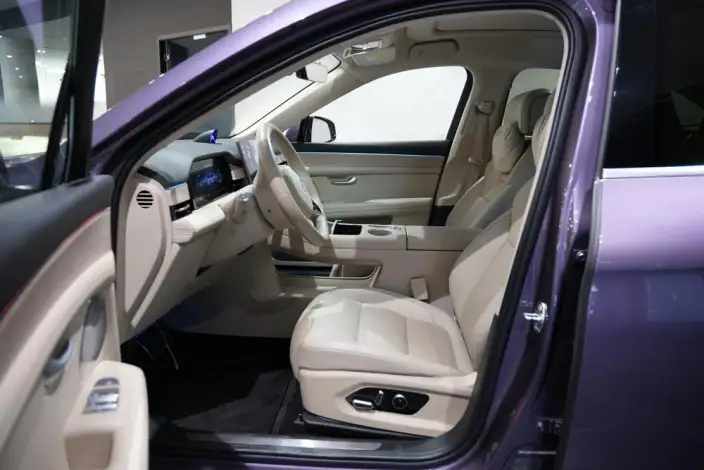 Aito M5 2025 Model Extended Range Ultra 4WD Edition – фото 7