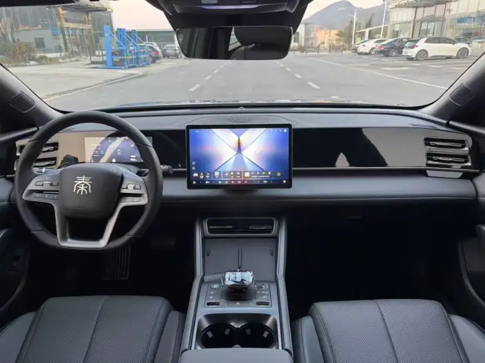QinL DM 2025 Model Smart Driving Edition DM-i 80KM Leading Model – фото 6