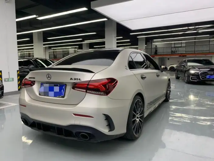 Mercedes-Benz A-Class AMG 2022 Model AMG A 35 L 4MATIC – фото 6
