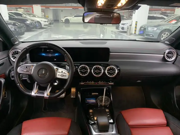 Mercedes-Benz A-Class AMG 2022 Model AMG A 35 L 4MATIC – фото 8