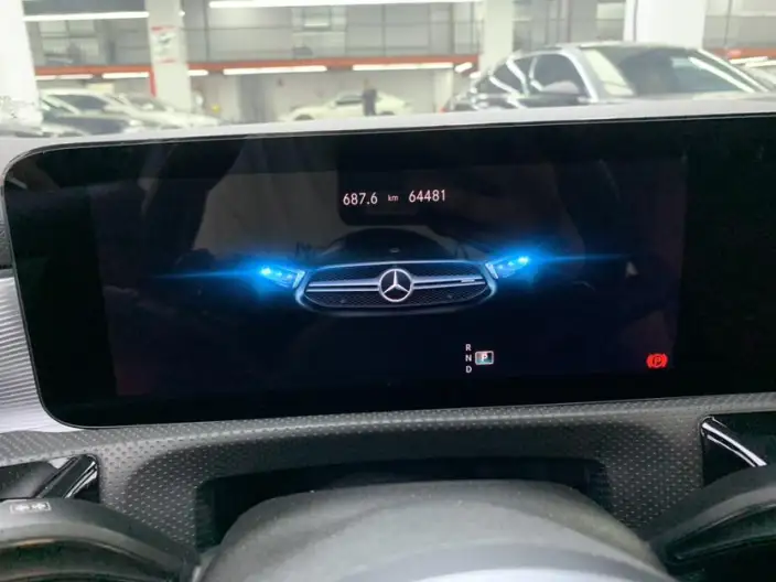 Mercedes-Benz A-Class AMG 2022 Model AMG A 35 L 4MATIC – фото 9